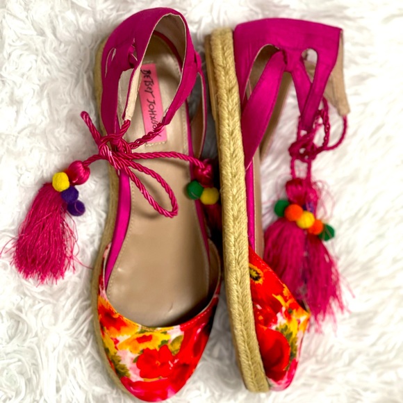 Betsey Johnson Shoes - Betsey Johnson Hazyl Flat, Satin Floral Espadrilles with Tassled Ankle Ties